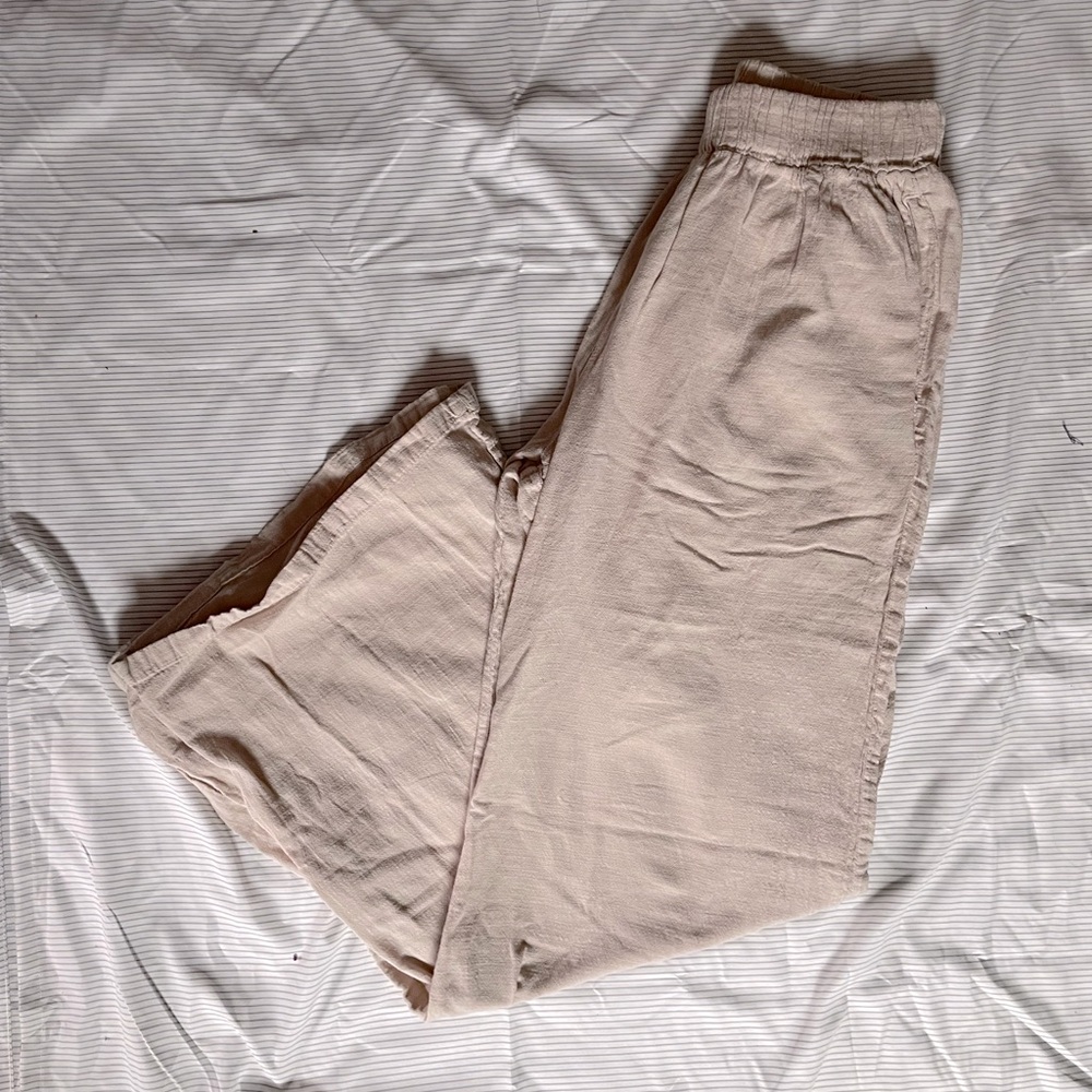 Woman’s light Beige linen wide leg pants